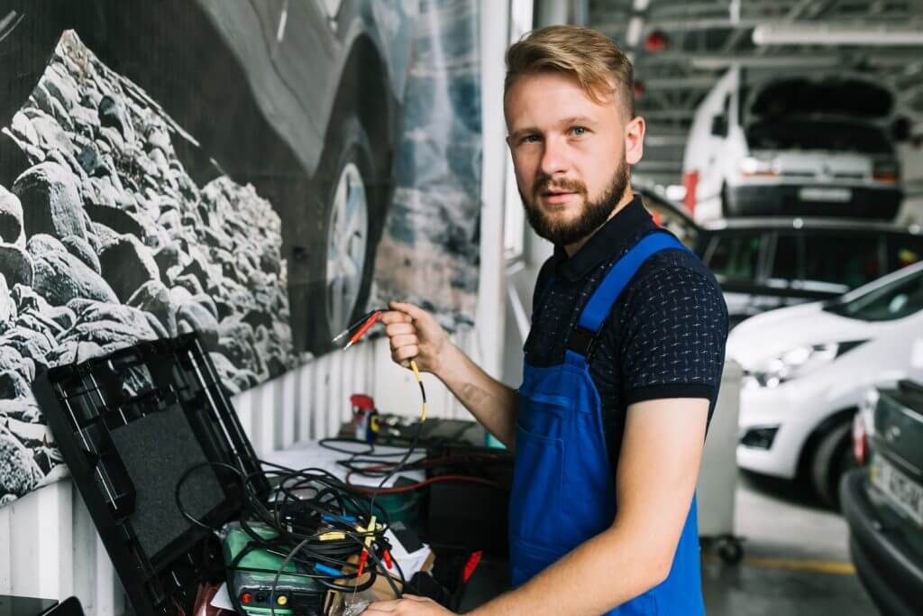 SVCAR Ingenieur- und Sachverständigengesellschaft mbH - Ihre Kfz Gutachter in Duisburg und Umgebung